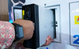 Isi Baterai di Charging Station Milik PLN, Begini Mekanisme Pembayaranya