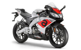 Aprilia Terbaru Ini Bibit Rival Yamaha R15