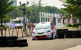 Diva Zahra Pertahankan Podium di Kejurnas Sprint Rally Putaran 5 