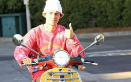 Justin Bieber Bakal Jadi Brand Ambassador Vespa Tahun Depan
