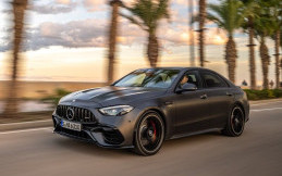 Mercedes-AMG C63 S E Performance Menghadirkan Teknologi Tercanggih dari Motorsport