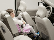 Pentingnya Baby Car Seat dan Kewaspadaan Fitur Kursi Lipat Otomatis