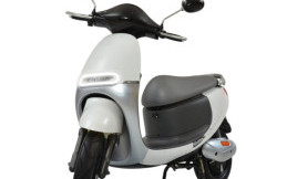 Viar Anggap Kehadiran Motor Listrik Gesits Bukan Saingan