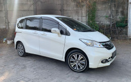 Review Mobil Bekas: Honda Freed S AT 2014