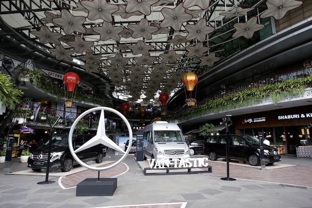 Akhir Pekan Ini, Mercedes-Benz Akan Pamer Mobil-mobil Andalan di Kemang