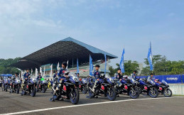 Seru, Idemitsu bLU cRU Yamaha Sunday Race Diikuti 124 Starter dari Seluruh Indonesia