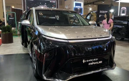 Maxus Mifa 9 Lombardi Edition Meluncur di GIIAS 2026, Lebih Privasi dan Berkelas 