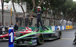 Tutup Formula E Monaco 2025, Giliran Sebastien Buemi Catatkan Kemenangan di Balap Hujan