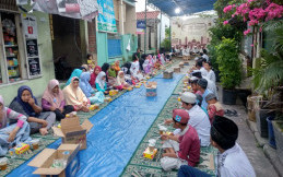 Bikers Sosial Isi Ramadhan Bersama 100 Anak Yatim