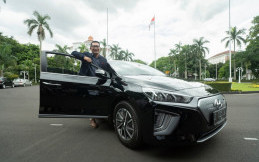 Ridwan Kamil akan Gunakan Hyundai Ioniq dan Kona Electric