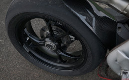 Libur Natal & Tahun Baru Mau Mejeng Pakai Pelek Anyar? Biar Ukuran Bannya Pas, Simak Tips Ini