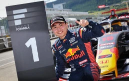 Bintang Muda F2 Bakal Ikut FP1 F1 Spanyol 2026, Intip Aturan dan Biayanya!