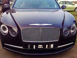 Demi Akali Pajak, Pria Ini Ubah Logo Bentley Jadi Chrysler