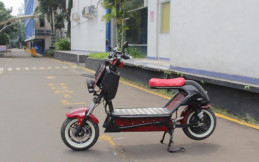Universitas Budi Luhur Tampilkan Motor Listrik UBL CEV01 Bergaya Zoomer
