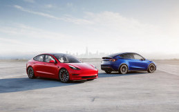 Ratusan Ribu Mobil Tesla Ditarik Kembali, Ini Penyebabnya!