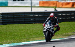 Marco Bezzecchi Tak Merindukan Ducati, Meskipun Belum Maksimal Dengan Motor Aprilia