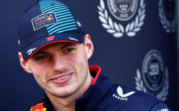 Spekulasi Soal Tawaran Termahal 1 Miliar Poundsterling, Apakah Verstappen akan Bergabung ke Aston Martin?