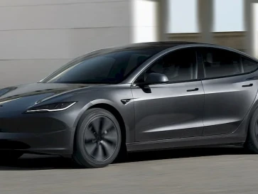 Penyegaran Tesla Model 3 2027, Bisa Jadi Powerbank Raksasa hingga Layar Lebih Jumbo
