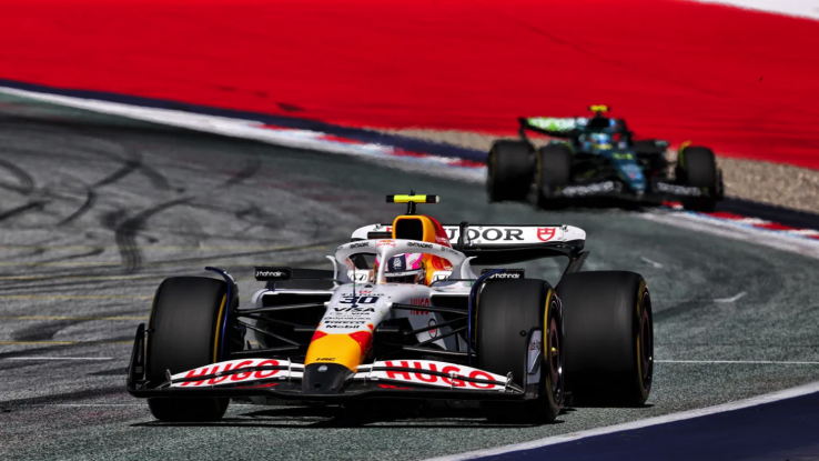 Empat Pembalap Red Bull Finis di Zona Poin F1 Azerbaijan 2025, Catat Sejarah Baru
