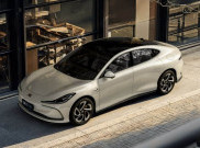 IM L6 Light Year Edition: Mobil Listrik Premium dengan Jarak Tempuh 1.002 Km