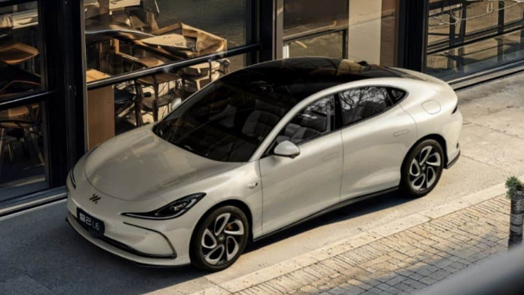 IM L6 Light Year Edition: Mobil Listrik Premium dengan Jarak Tempuh 1.002 Km