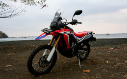 Punya Honda CRF? Ini Ragam Aksesorinya
