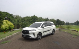 Test Drive All New Toyota Veloz 1.5Q CVT TSS, Varian Atas dengan Fitur Modern 