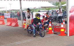 Hari Kedua Pertamax Turbo Drag Fest 2024, Kelas Drag Bike Beradu Cepat di Trek Lurus