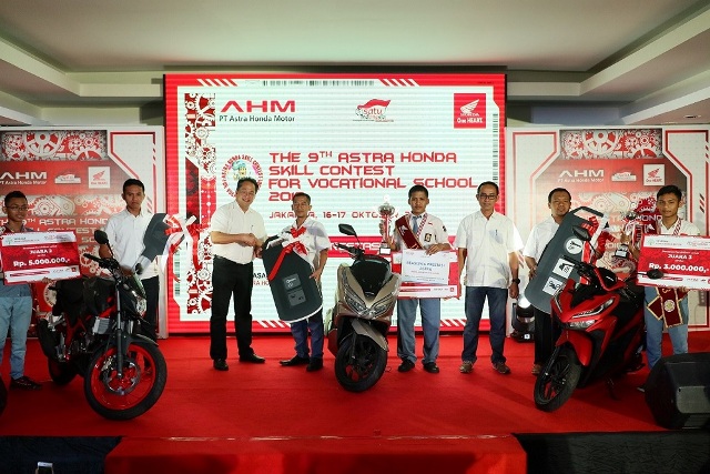 Ini Siswa SMK Berprestasi Pilihan Honda 