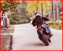 Tenik Berbelok Sepeda Motor yang Aman