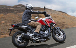 Honda NC750X, Pamer Kian Lincah