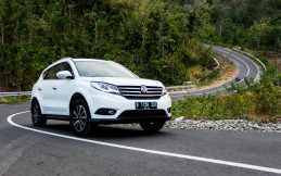 Test Drive DFSK Glory 580: Tenaga 150 DK Menaklukkan Ciletuh