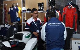 Jangan Asal Pilih Jaket Touring, Ini Caranya