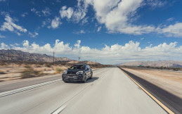 Menilik Teknologi Baterai Mobil Listrik Porsche Cayenne