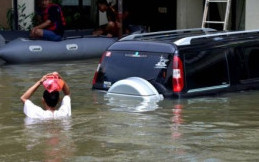 Cara Mengetahui Mobil Bekas Terendam Banjir