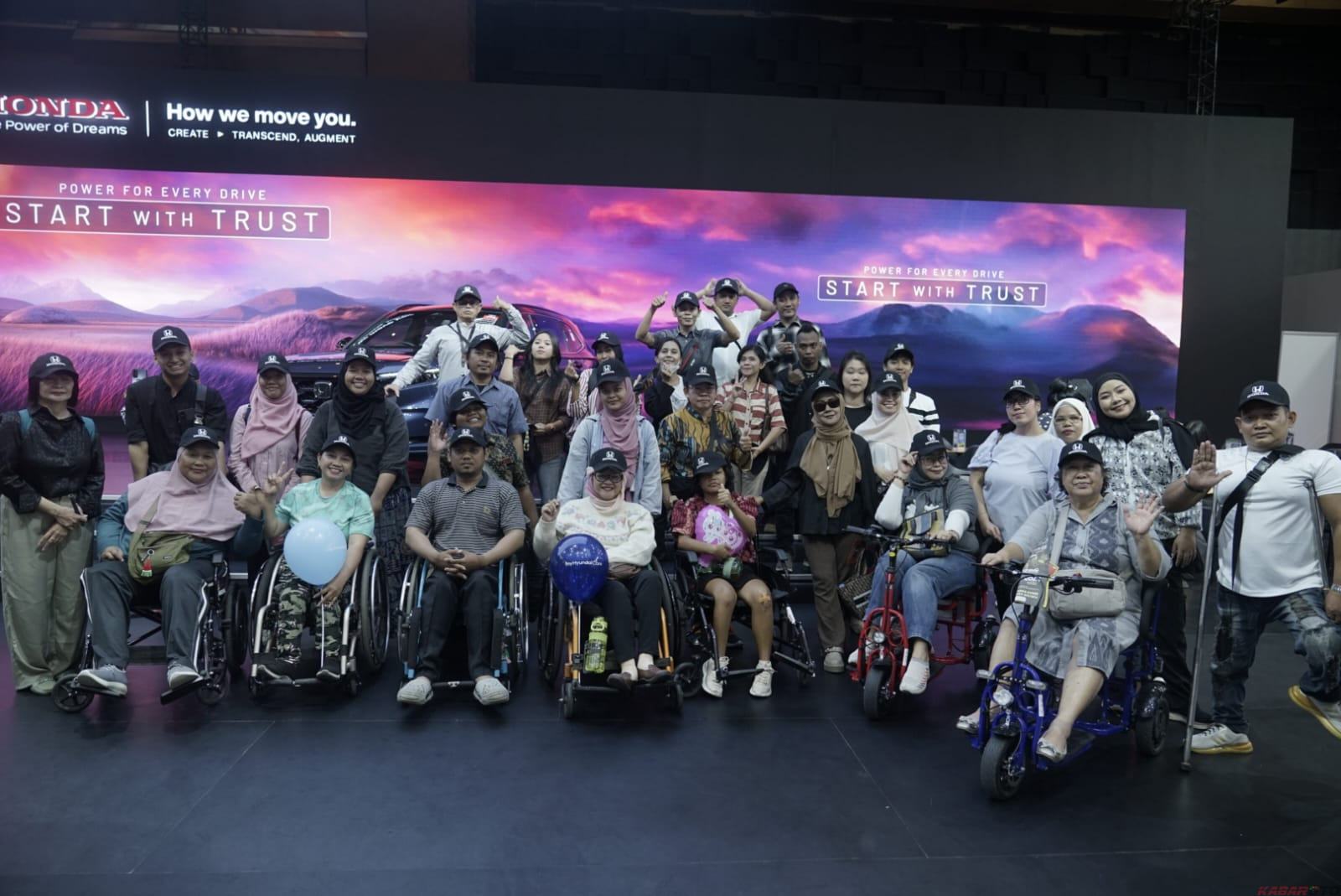 Puluhan Sahabat Disabilitas Antusias Kunjungi IIMS 2026