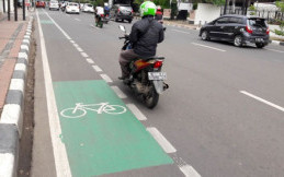 Penerobos Jalur Sepeda, Didominasi Pengendara Sepeda Motor