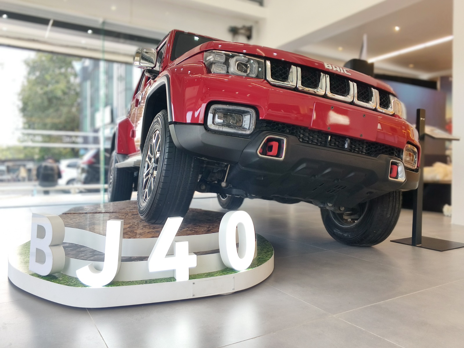 BAIC Harapan Indah Bekasi Resmi Dibuka, Ada Program Konsumennya