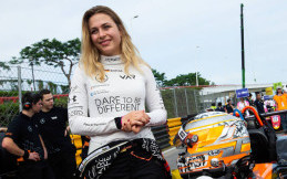 Sophie Flörsch jadi Pembalap Wanita Pertama di Formula 3