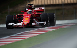 Raikkonen Tercepat Hari Terakhir Pra Musim di Barcelona