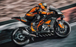 KTM RC 8C 2023, Dibekali Fitur Baru dan Tenaga Lebih Besar