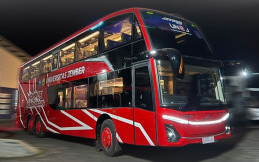 Universitas Jember Gunakan Armada Double Decker untuk Bus Kampus