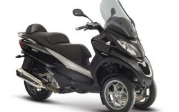 Piaggio Patenkan Fitur Aero Aktif untuk Tingkatkan Performa Skuter MP3