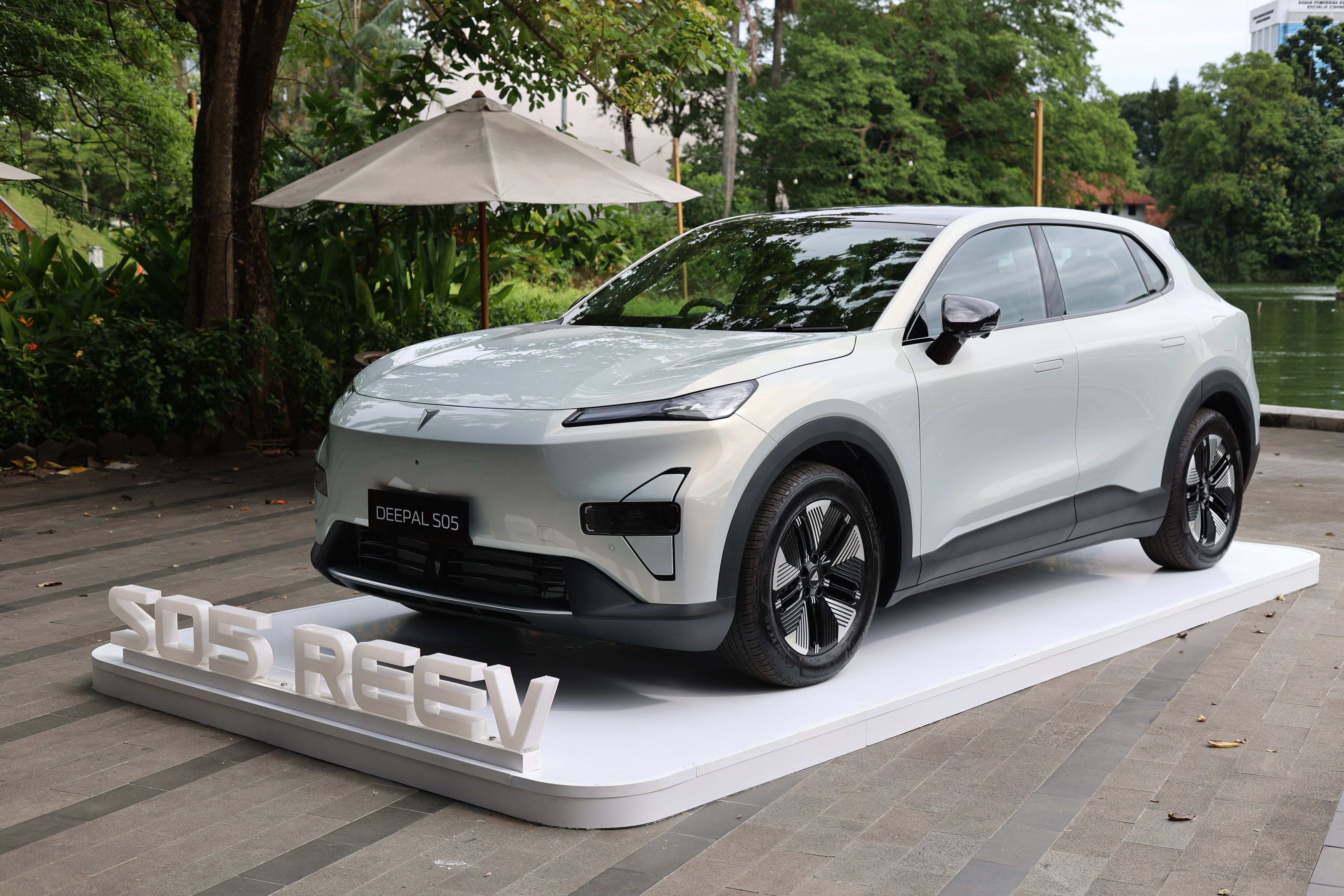 Perbedaan Teknologi REEV dan Hybrid: Solusi Tepat di Indonesia