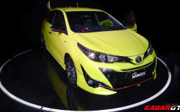 Duduk di Jok Belakang New Toyota Yaris Makin Nyaman Karena Ini  