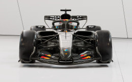 McLaren Racing Rangkul Schneider Kembangkan Teknologi Mobil Balap