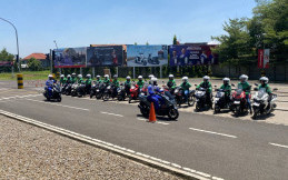 Biar Enggak Bikin Gaduh di Jalan, Komunitas Ojek Online Wanita Dilatih Safety Riding