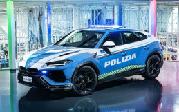 Polisi Italia Gunakan Lamborghini Urus Performante Sebagai Mobil Dinas 