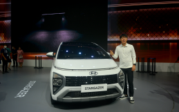 Pelatih Timnas Indonesia, Shin Tae-Yong Kepincut Hyundai Stargazer