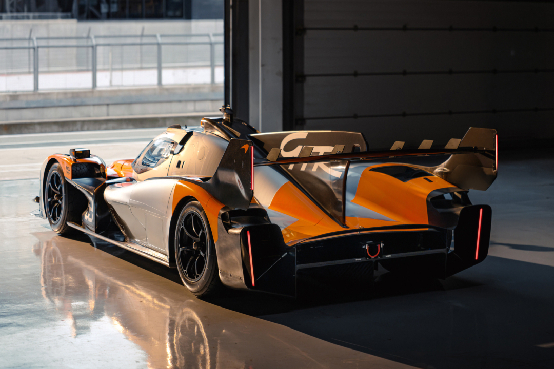 McLaren MCL-HY GTR